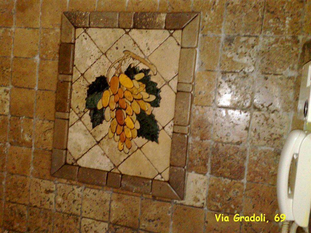 Via Gradoli Apartment *
